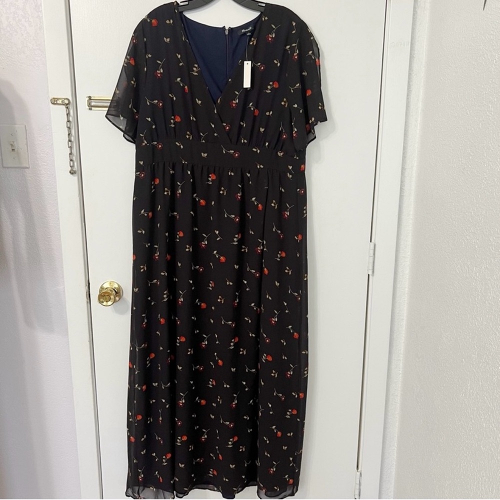 Madewell Black and Red Maxi Dress - Picture 3 of 11